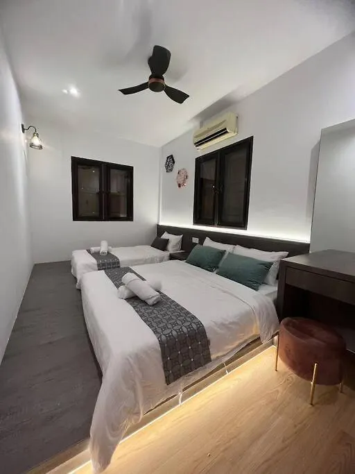 New! 1Min To Jonkerstreet Melaka Loft 3Br 10Pax Villa 0*, Malacca